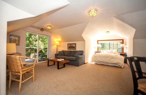 Nevada City Cabin | Harmony Ridge Lodge