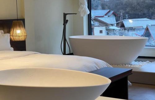 Pudong Hotel | Harmony Zen Retreat in Jiuzhai Valley
