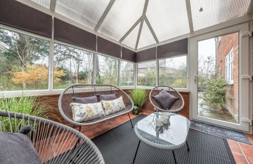 Fakenham House | Harp Garden