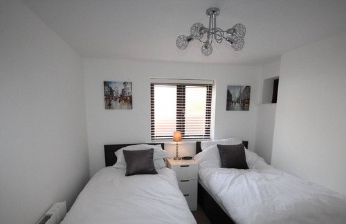 Harpenden Apartment | Harpenden House Apartment 4 Luxury 2 Bed Central Location
