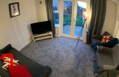 Corby House | Harpers Brook 5 bedrooms TV Netflix