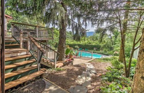 Harpers Ferry Apartment | Harpers Ferry Apartment with Private Pool and Hot Tub!