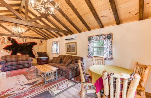 Harrington House | Harrington Cabin with Grills - Near Beaches and Hiking