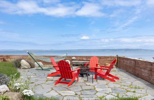 Coupeville House | Harrington Hideaway by AvantStay Beach Access
