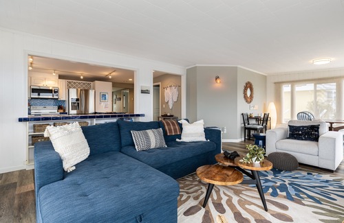 Coupeville House | Harrington Hideaway by AvantStay | Beach Access