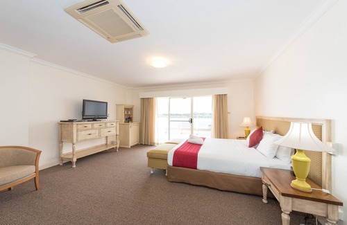 Harrington Hotel | Harrington River Lodge