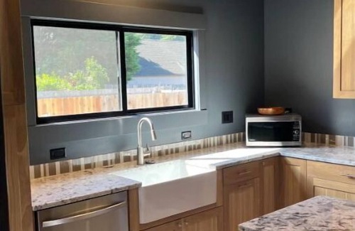 Eureka House | Harris Haven