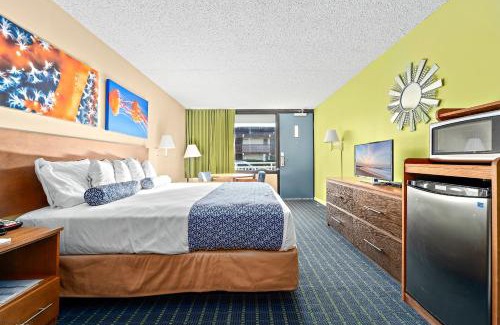 North End Hotel | Harris House by the Beach