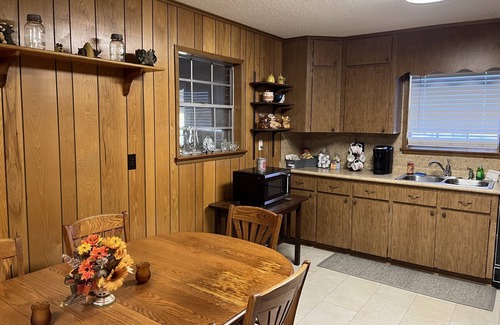 Harrison House | Harrison Bay State Park - Bring your own boat! 12-acres with a fishing pond on site