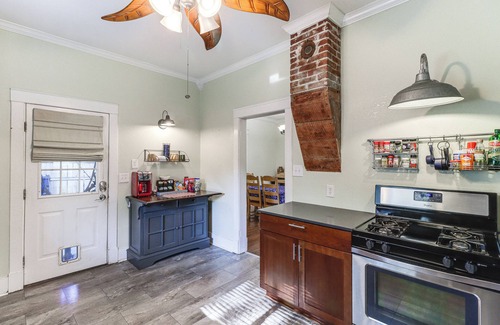 Harrison House | Harrison Family Home w/Grill - Near Downtown!