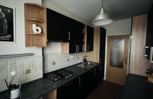 Zabehlice Apartment | Harrison Homes Apartment 01 - Peaceful Oasis in Prague 10 - Garden City nn