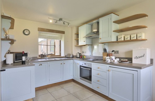 Yoxford House | Harrow Cottage - Two Bedroom House, Sleeps 4