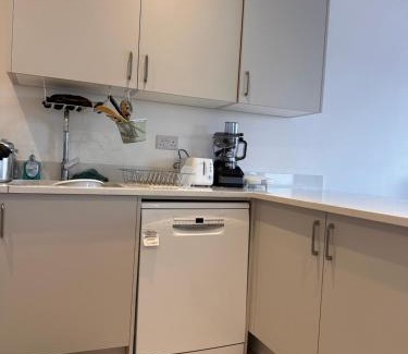 Harrow House | Harrow Weald Comfort