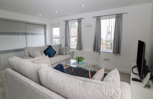 Ashover House | Harry's Lodge