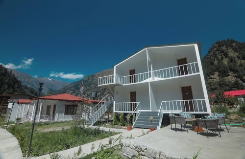 Bagori Hotel | Harsil Village Resort