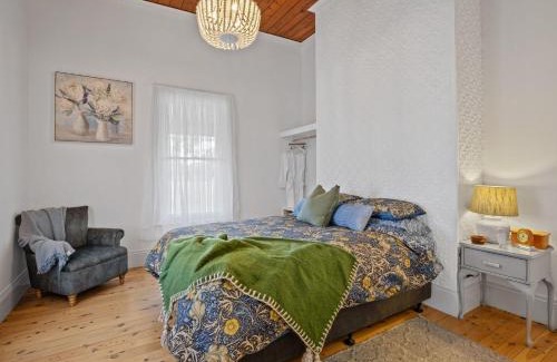 Indigo Valley House | Hart Cottage Farm Stay in Indigo Valley