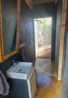 Hartbeespoort Apartment | Hartbees Bush Lodge 1