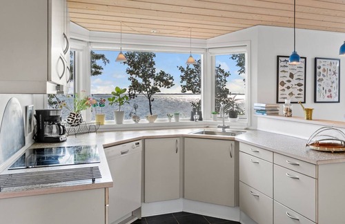 Ryslinge House | "Harthwik" - 10m from the sea by Interhome
