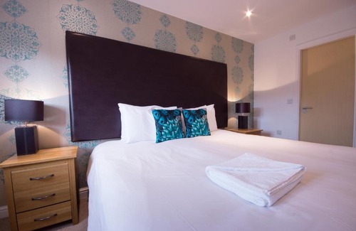 Holestone Moor House | Hartington Cottage - Darwin Lake Holiday Village