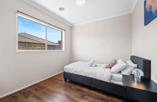 Clyde House | Hartleigh Estate - Sophisticated Family Living