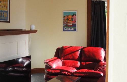 Geeveston House | Hartwood Farm in the Huon Valley