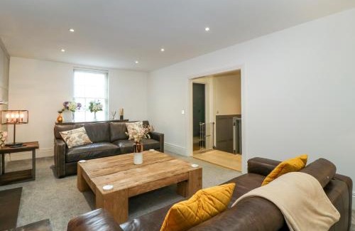 Chepstow House | Harvax House