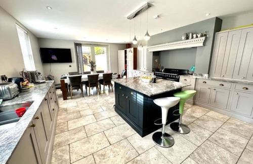 Chepstow Villa | Harvax House