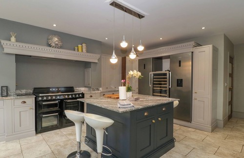 Chepstow Cottage | HARVAX HOUSE, pet friendly, luxury holiday cottage in Chepstow