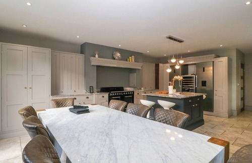 Chepstow Cottage | HARVAX HOUSE, pet friendly, luxury holiday cottage in Chepstow