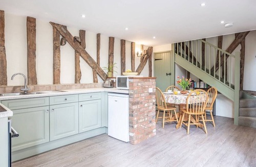 Saxmundham House | Harvest Cottage at Valley Farm Barns, Snape