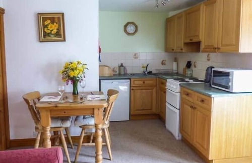Levisham Cottage | HARVEST COTTAGE, pet friendly, character holiday cottage in Levisham