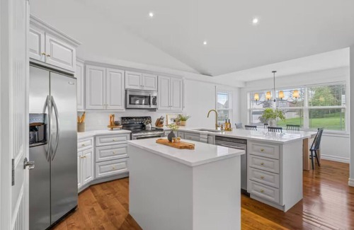 Stratford House | Harvest Haven close to Kinlock Beach and Golf, Harvest Haven - Spacious Home close to Golf and Downt.