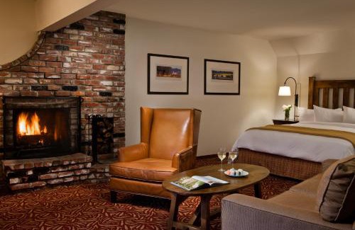 St. Helena Hotel | Harvest Inn