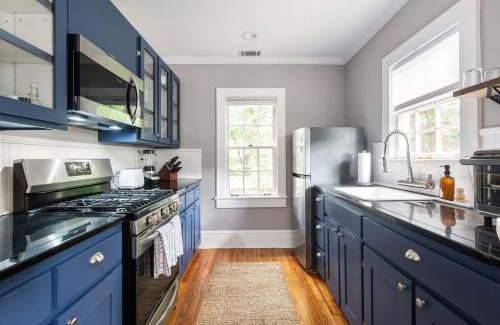 Kirkwood Apartment | Harvest Moon