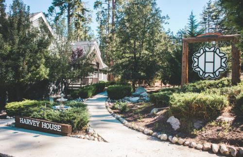Idyllwild Bed & Breakfast | Harvey House