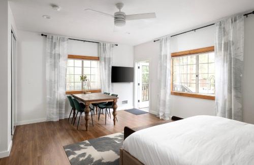 Idyllwild Bed & Breakfast | Harvey House