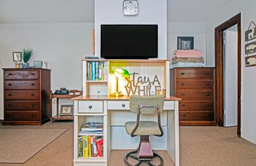 Wagoner Apartment | Harveys House - STUDIO Apartment - Fort Gibson lake area