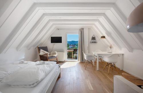 Altglashutten Apartment | Haslehaus