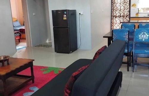 Sigatoka Apartment | HASMATULLAH HOLIDAY APARTMENT 2-bedroom with WiFi & AC in delightful Sigatoka