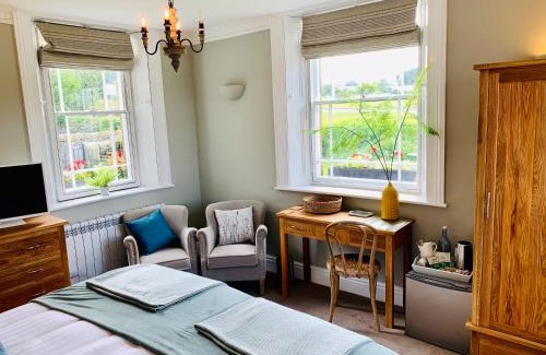 Bakewell House | Hassop Station rooms on the Monsal Trail