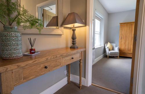 Bakewell House | Hassop Station rooms on the Monsal Trail