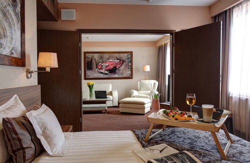 Psie Pole Hotel | Haston City Hotel