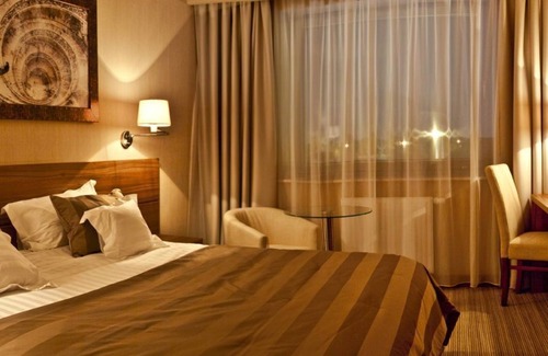 Psie Pole Hotel | Haston City Hotel