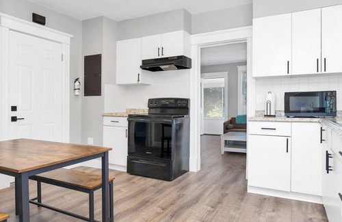 Danbury Apartment | Hat City Danbury II, Welcome to your Retreat