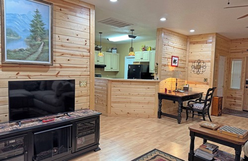 Shasta County Cabin | Hat Creek Cabin in Old Station, near fishing, hiking, Lassen, & Burney w/3 bdms