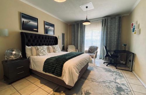 Hatfield Apartment | Hatfield, Grosvenor Private apartment.