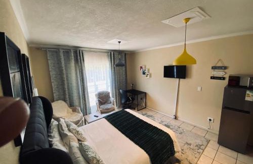 Hatfield Apartment | Hatfield, Grosvenor Private apartment.