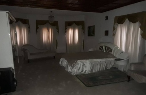 Mongu House | Hatfield Hotel