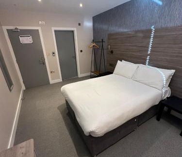 Lowestoft Hotel | Hatfield Lodge