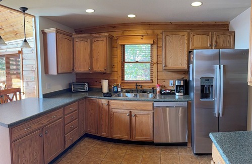 Wolf Laurel House | Hatley Hideaway - Sunset views w/Hot Tub + Fire Pit